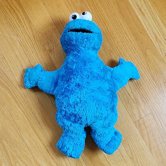 Sesame Street Cookie Monster Stuffed Animal Toy - Picture 7 of 11